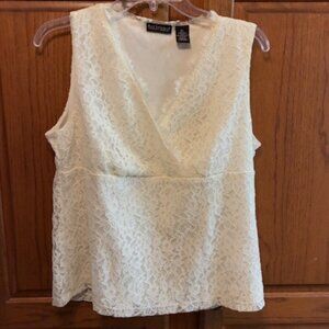 Bay Studio Women's White lace sleeveless top Size PL
